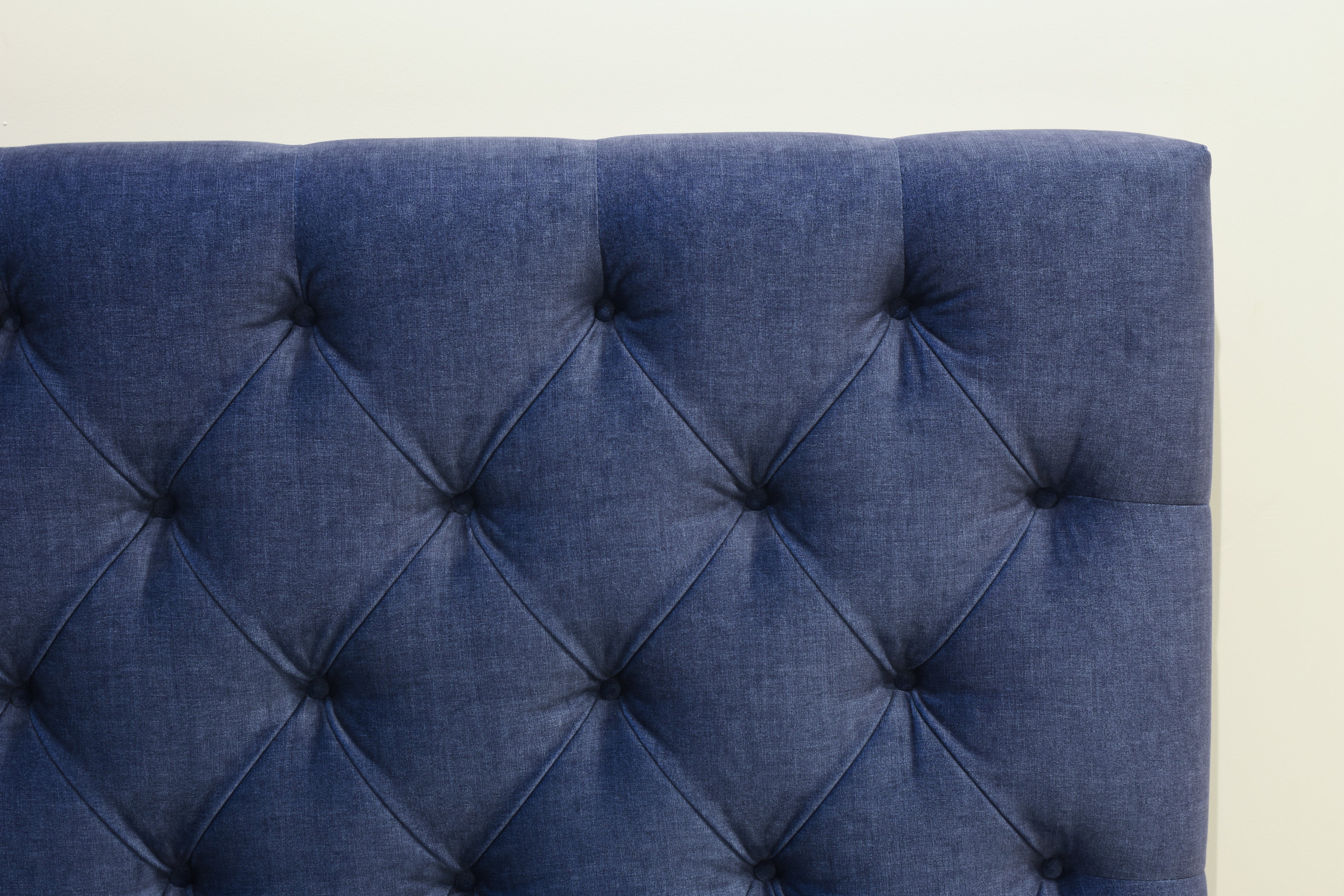 DEMO Kontinentalsäng AYA 02