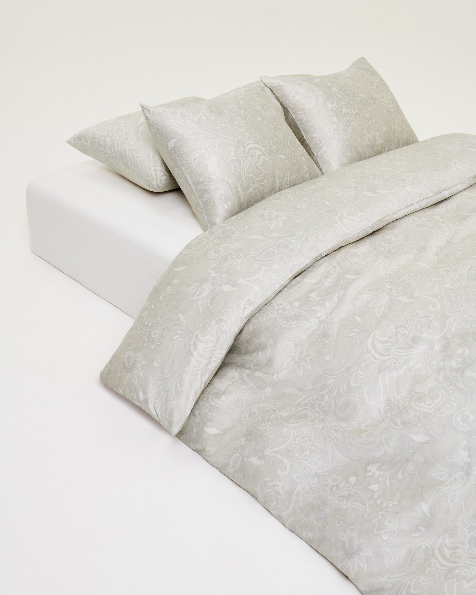 Påslakanset Paisley Greige