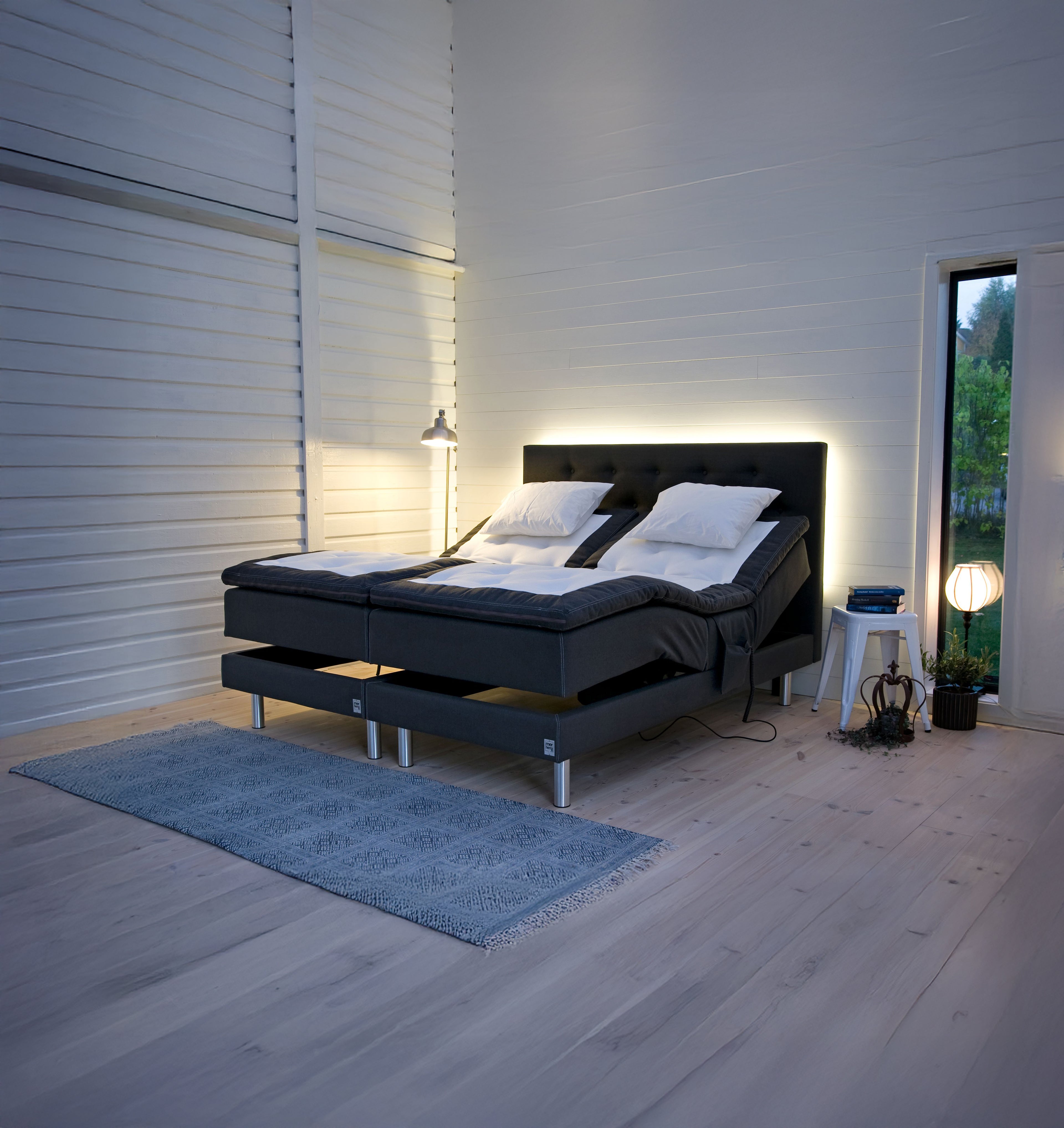 Ställbar säng Skanör