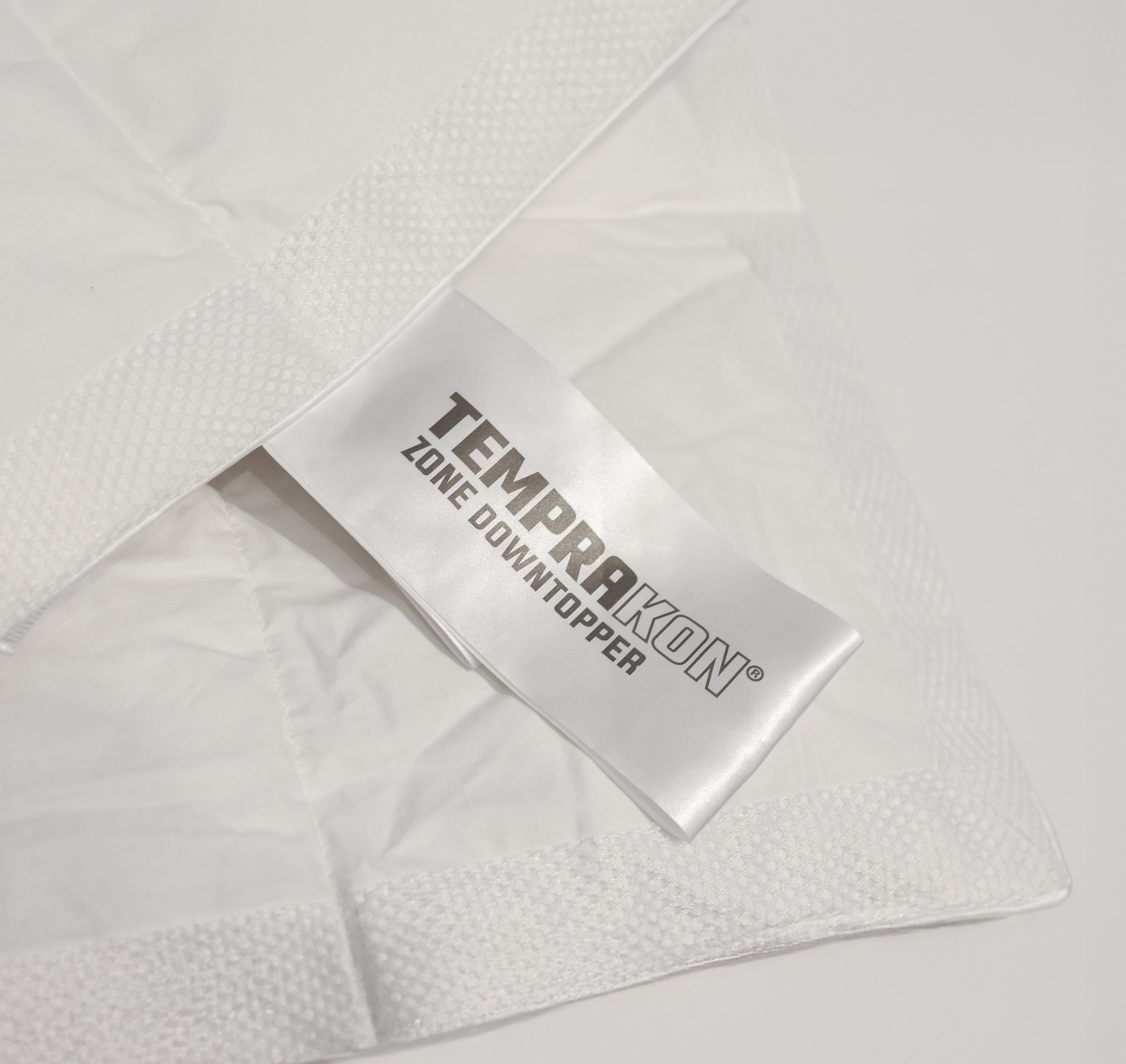 Bäddmadrasskydd Temprakon Zone Downtopper