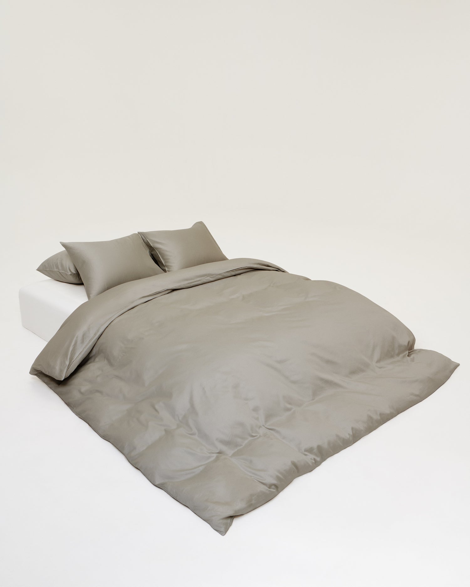 Påslakanset Blank Dark Greige