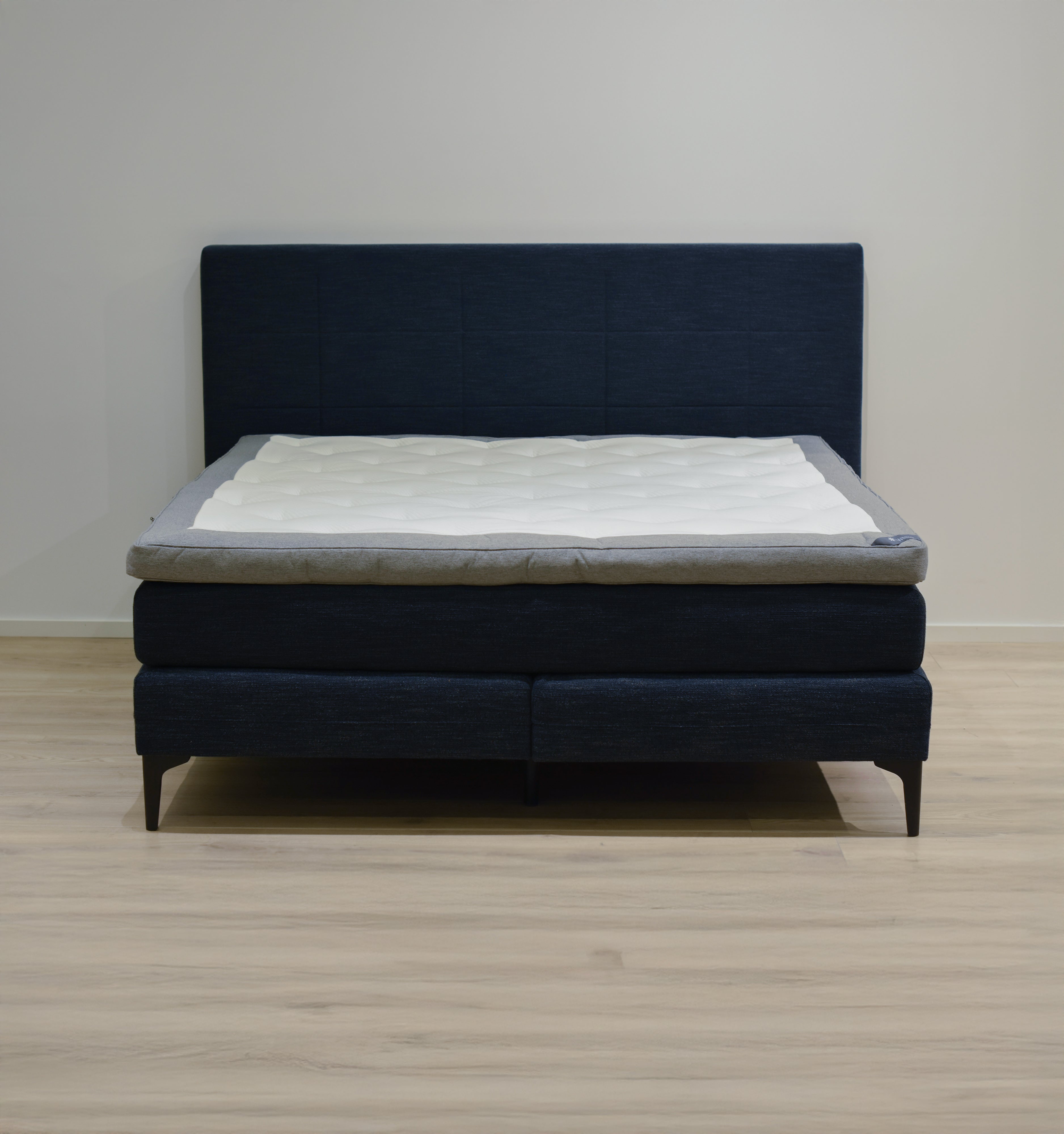 DEMO - Kontinentalsäng Mline