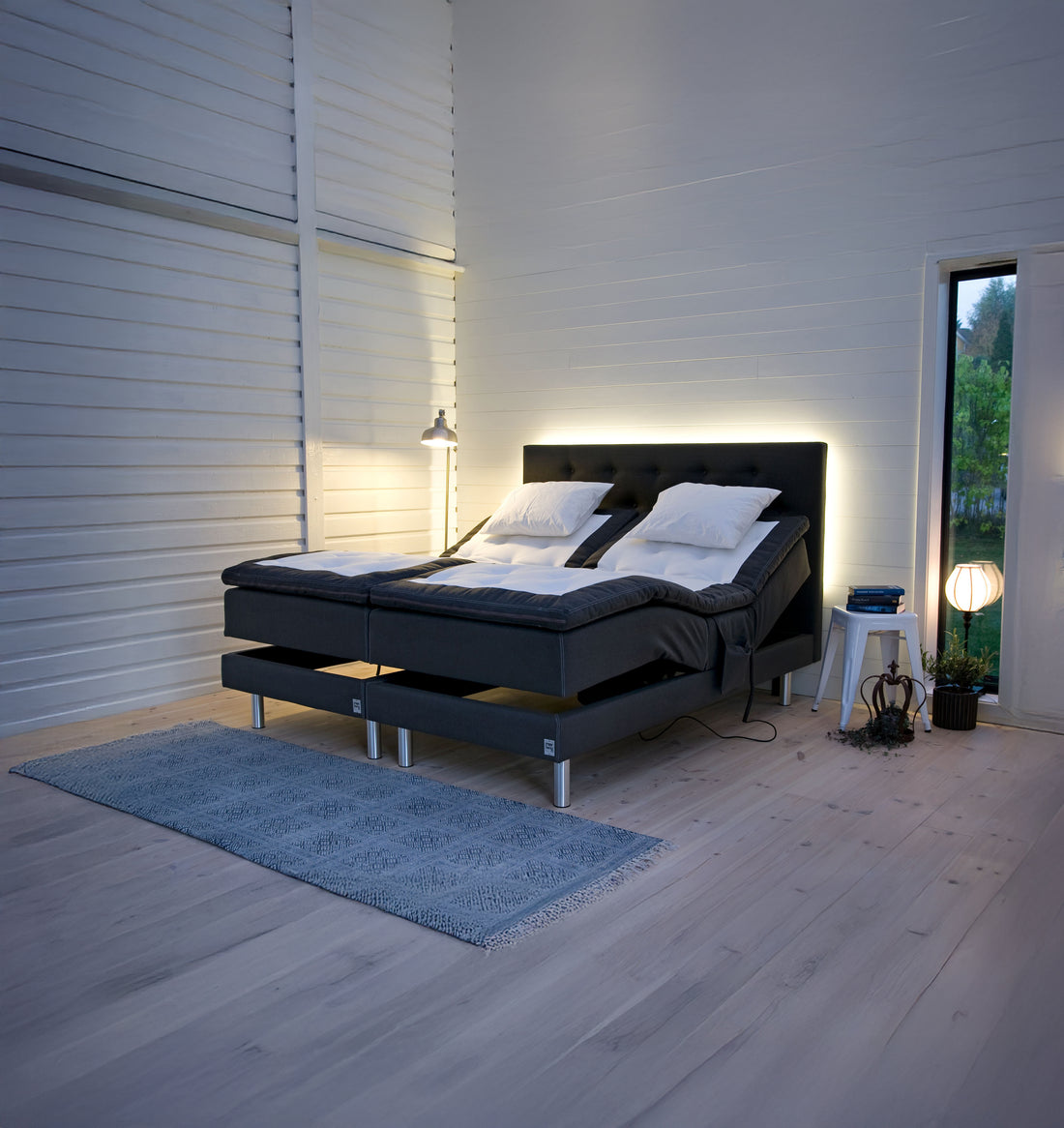 Ställbar säng Skanör