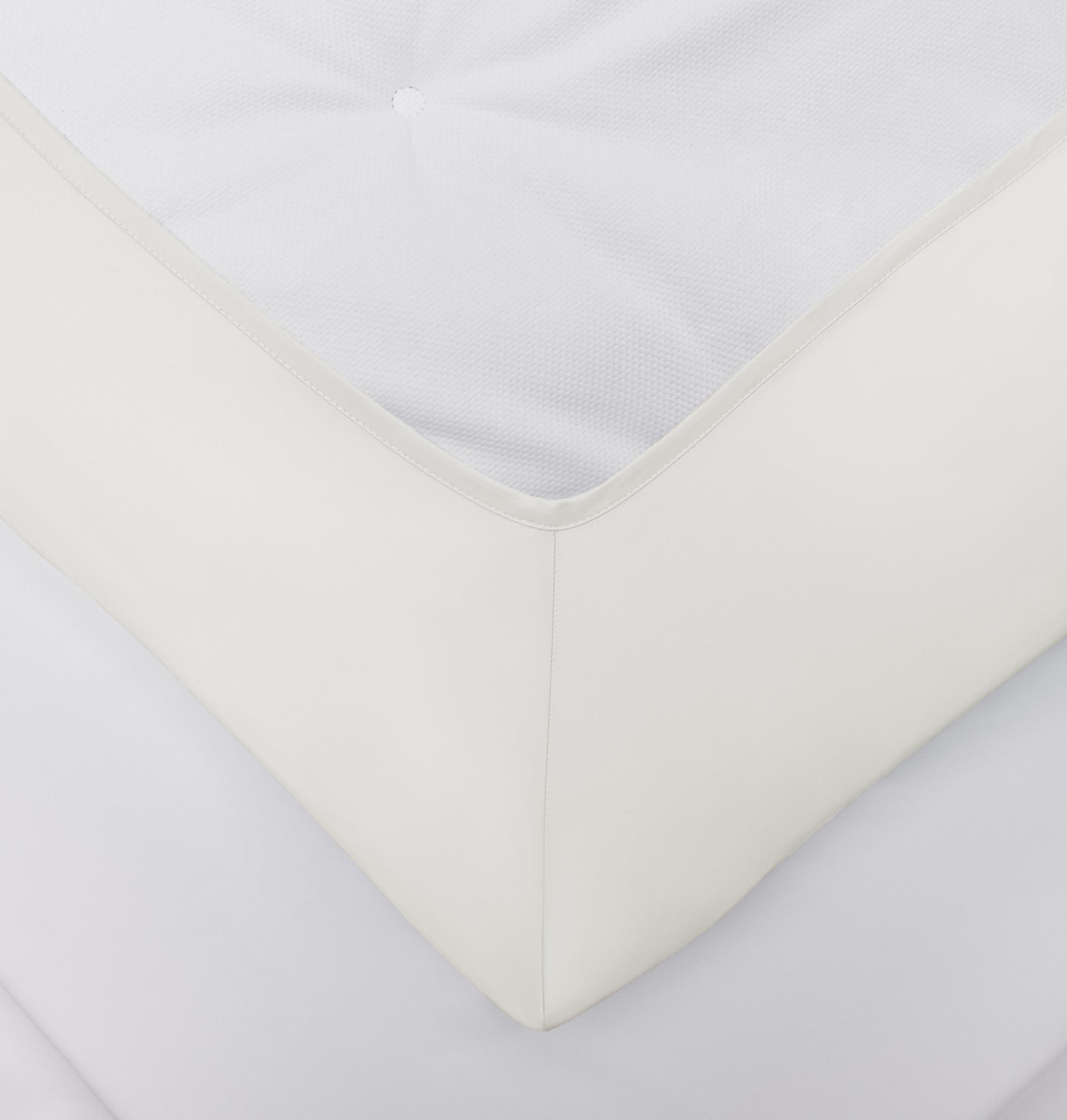 Kuvertlakan Shade Perfect White
